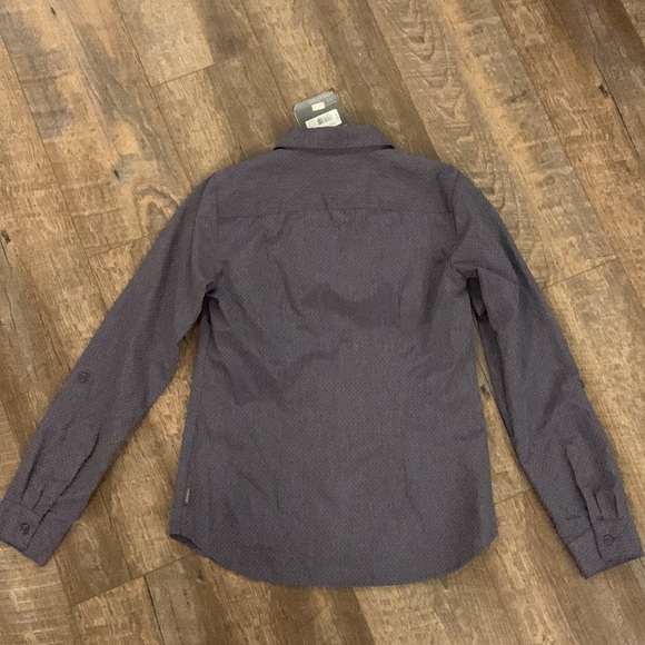 Eddie Bauer Button Down Top NWT - Picture 9 of 13